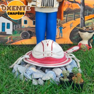 Chapéu Dominguinhos Branco com Vinho Feminino - Imagem 1